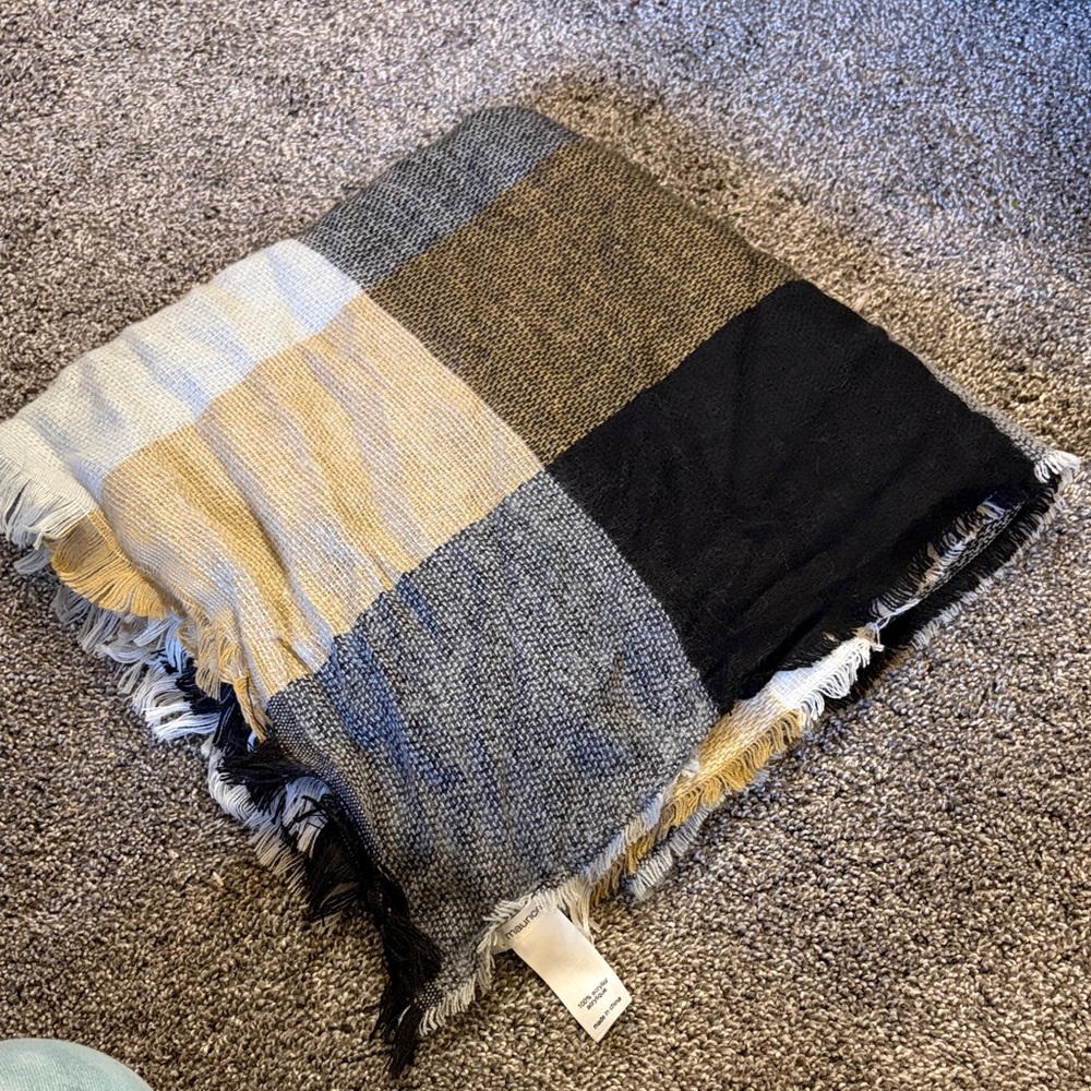 Maurice’s Cozy Multicolor Plaid Blanket Scarf